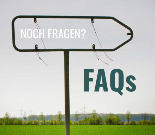 Leeres Schild mit Pfeil nach rechts, Text "noch Fragen?" darin eingeblendet, darunter "FAQs"